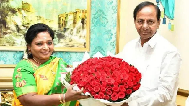 తెలంగాణ గవర్నర్ తమిళిసై, సీఎం కేసీఆర్