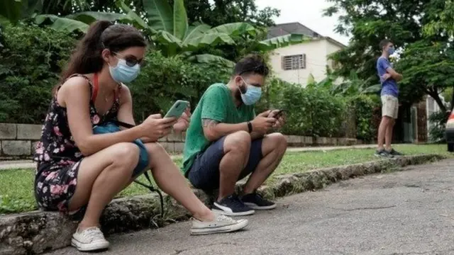 Việc tiếp cận internet di động tại Cuba chỉ xuất hiện vào tháng 12 năm 2018