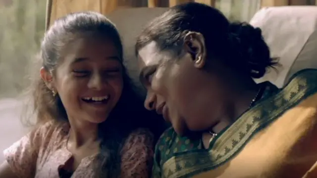 கௌரி சாவந்த் திருநங்கை தாயானது எப்படி?