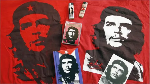 爱尔兰艺术家菲茨帕特里克对柯尔达照片的非写实处理帮助其确定了象征性地位。