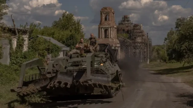 யுக்ரேன் - ரஷ்யா படையெடுப்பு