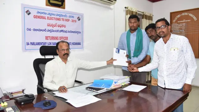 పసుపు, ఎర్రజొన్న రైతులు