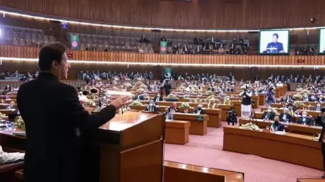 وزیر اعظم عمران خان