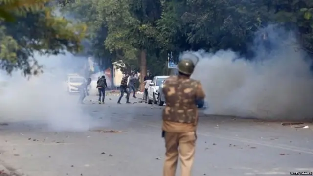 प्रदर्शन