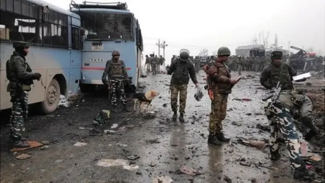 পুলওয়ামায় আধাসামরিক বাহিনীর ওপর হামলা কৃতিত্ব দাবি করেছিল জৈশ-এ-মুহম্মদ
