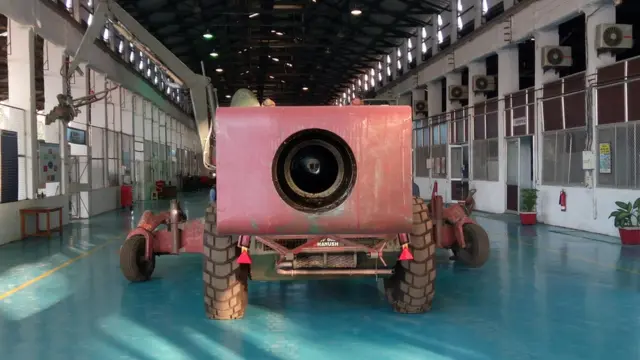 धनुष तोफ