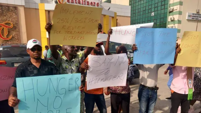 Aworan ẹgbẹ oṣiṣẹ NLC