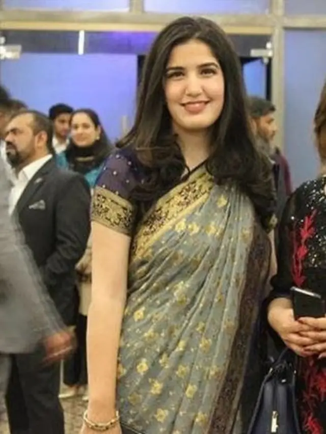 ضحیٰ ملک شیر