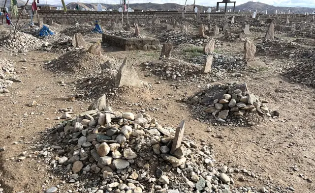 گورستان