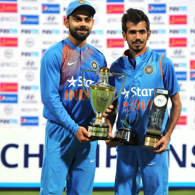 कप्तान विराट कोहली के साथ चहल