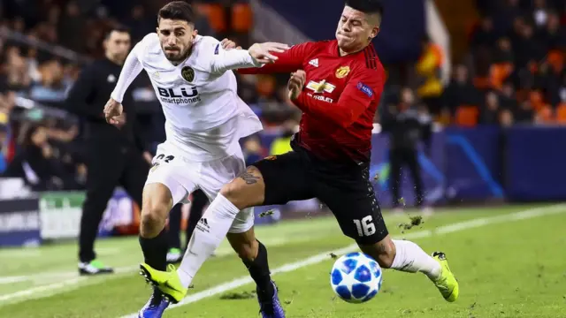 Piccini nke Valencia na Rojo nke Manchester