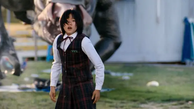 خیلی‌ها بونگ جون هو را با این فیلم می‌شناسند؛ داستان هیولایی که از رودخانه هان بیرون می‌آید و فیلمی که در سال ۲۰۰۶، ۱۳ میلیون از ۴۸ میلیون جمعیت کره را به سینماها کشاند