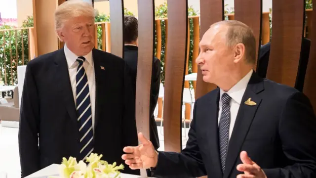 डोनल्ड ट्रंप