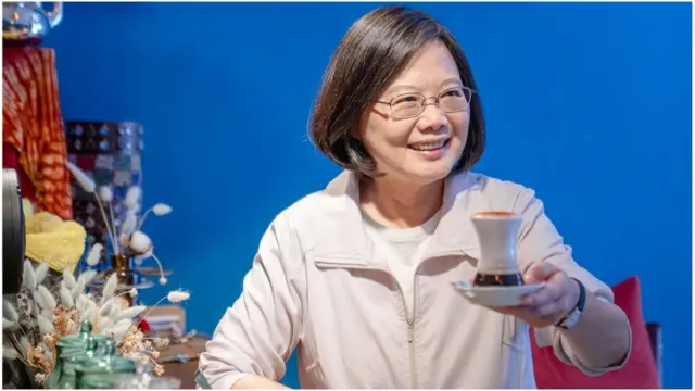 学者称蔡英文的两岸立场仍是维持现状。