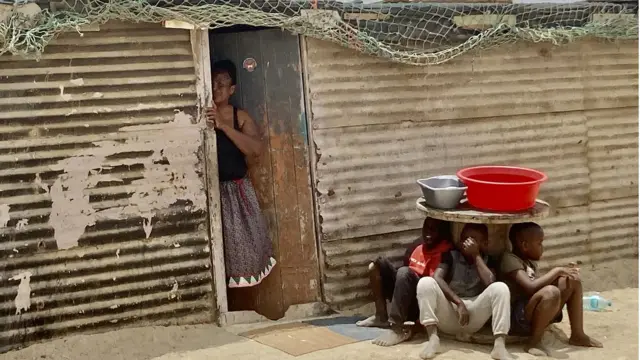 সোয়াকপমুন্ডের ঘিঞ্জি বস্তি