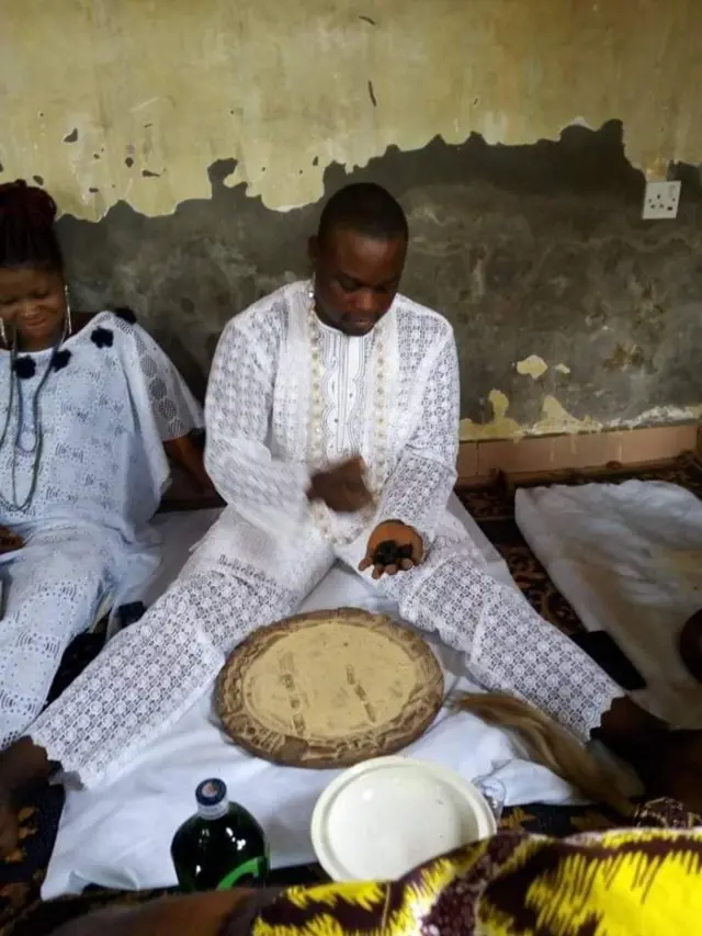 Ẹni tó ń da Ifá