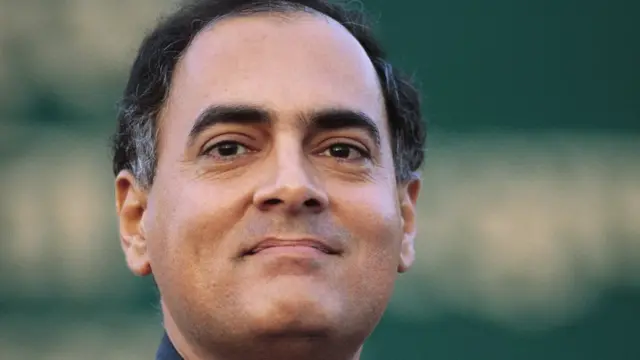 राजीव गांधी