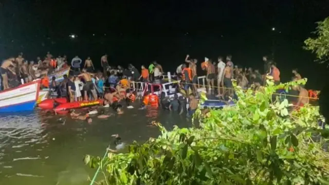 Batan teknenin yolcularını kurtarma operasyonu 