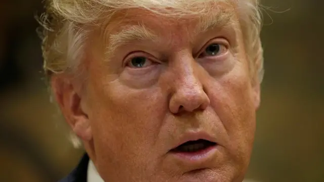 Başkan Donald Trump, Beyaz Saray, 28 Nisan