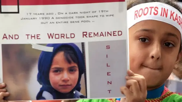 પાછલા ત્રણ દાયકાઓથી વધારે સમય સુધી જે પણ સરકારો આવી એ તો ફક્ત એક એજન્ડા ઉપર ચાલી રહી હતી