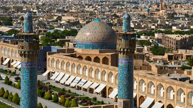 ईरान में इस्फ़हान का इमाम स्क्वायर 