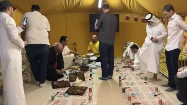 ਸਮੂਹਿਕ ਭੋਜਨ