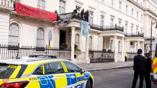 रूस, लंदन