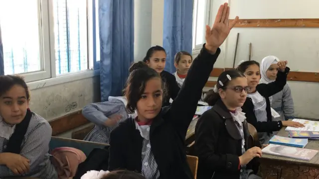 Салма Шейх Ахмед на уроке английского языка