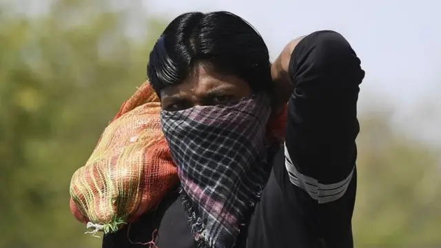 प्रवासी श्रमिक