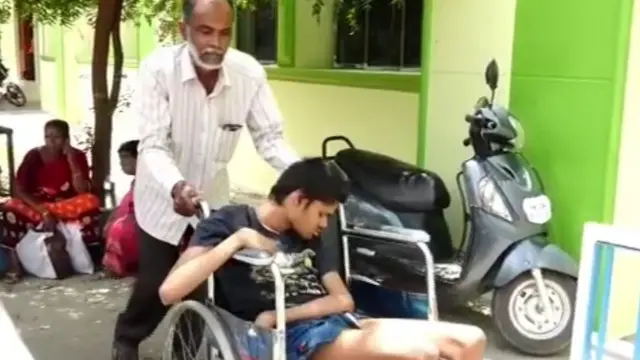 சிறுவன் மாற்றுத்திறனாளி