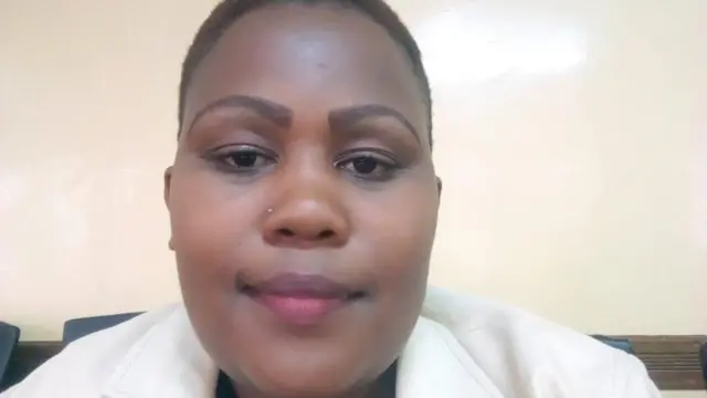 Julian Peter foi diagnosticada com rara síndrome MRKH