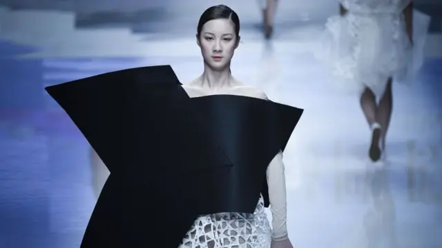 बॉडी शेमिंग