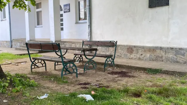 Первое место стрельбы около школы