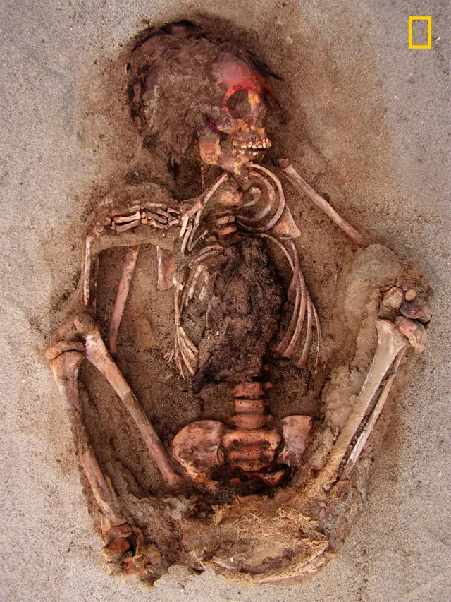 Niño sacrificado por los Chimú
