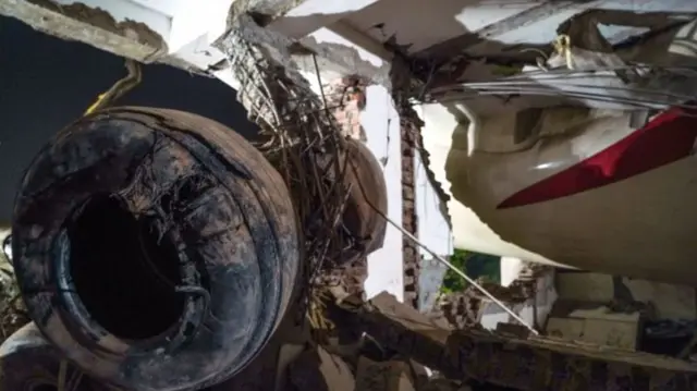 अहमदाबाद विमान अपघात