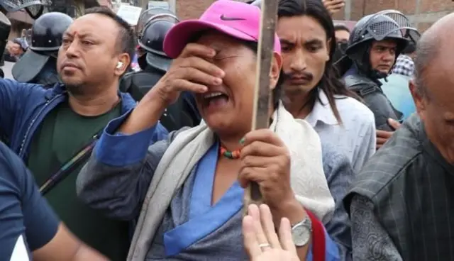 सहकारी संस्थामा पैसा डुबेका मानिसहरू