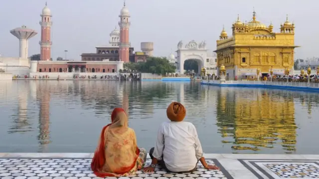 ਦਰਬਾਰ ਸਾਹਿਬ