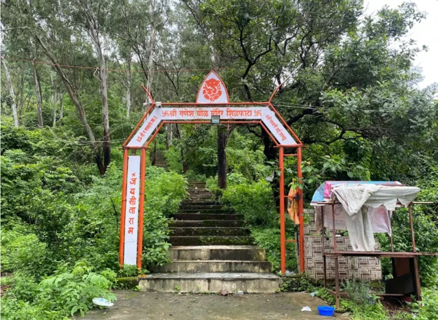 मंदिरातील सेवकांचा महिलेवर सामूहिक बलात्कार आणि खून; बेलापूरची महिला शिळफाट्याला का आणि कशी गेली?
