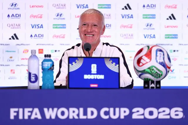 Didier Deschamps en conférence de presse d'avant match