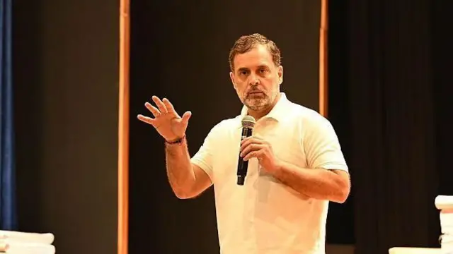 પુતિનની ભારત યાત્રા, નરેન્દ્ર મોદી, ભારત અને રશિયા આર્થિક સંબંધ, ભારત રશિયા સંરક્ષણ સંબંધ, એસ-400, એસયુ-57, સુખોઈ 57, પશ્ચિમી દેશોમાં અસહજતા, બીબીસી ગુજરાતી આંતરરાષ્ટ્રીય સમાચાર 