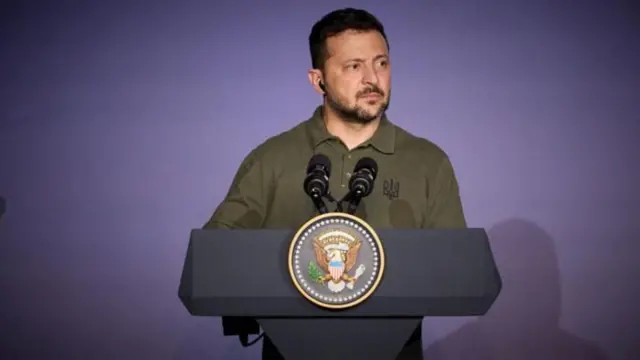 યુક્રેનના રાષ્ટ્રપતિ વોલોદિમીર ઝેલેન્સ્કી