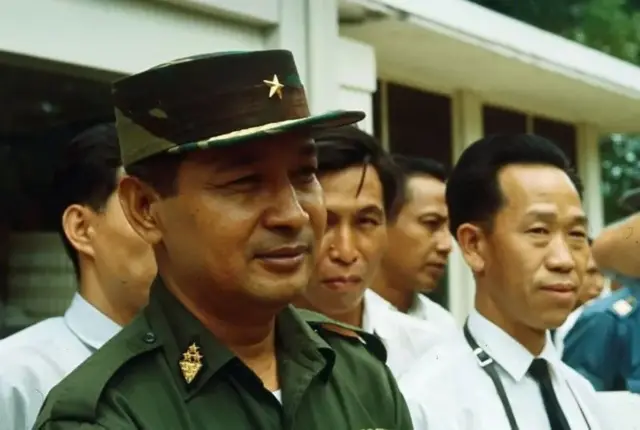 Soeharto, dwifungsi ABRI, militer, 1966
