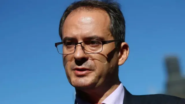 Rossiya telekorsatuvida jinsiy aloqa Rossiya telekorsatuvida jinsiy aloqa