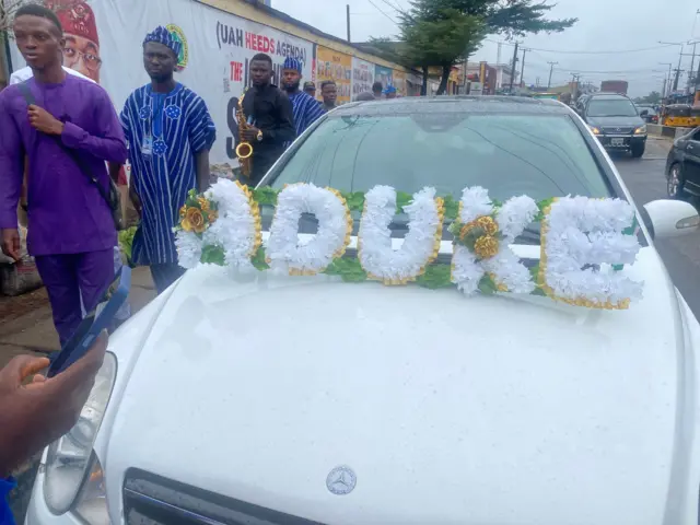 Aworan ọkọ to n gbe oku Aduke Gold 