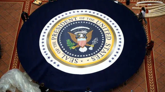 تحلیف ترامپ