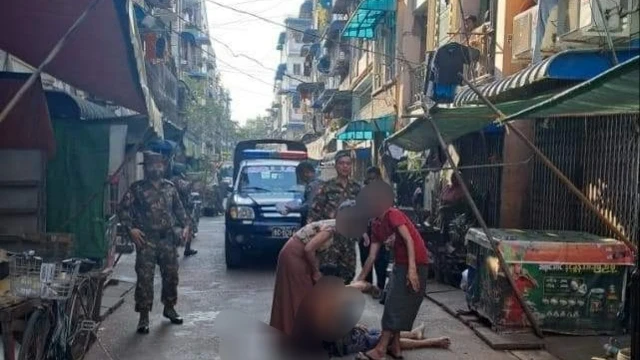 လှိုင်မြို့နယ်မှာ လူဦးရေစာရင်းကောက်ယူမှုမှာပါတဲ့အရန်မီးသတ်တစ်ဦး ပစ်ခတ်ခံရစဥ်