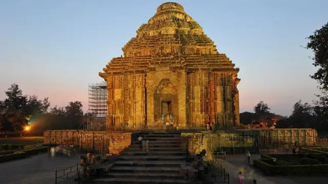 ઓડિશામાં કોણાર્ક સૂર્યમંદિર
