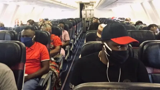 Aworan awọn to wa ninu baalu ni Naijiria