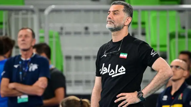 بهروز عطایی، سرمربی تیم ملی والیبال ایران، اخیرا با انتقادهای زیادی روبرو شده است