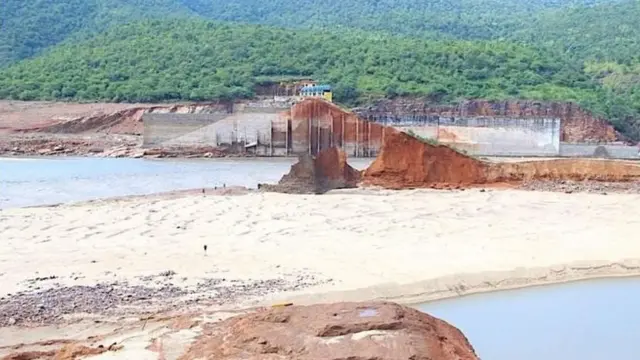 అన్నమయ్య డ్యాం కట్ట